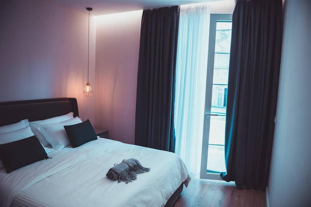 Tam Skanderbeg Square Serviced City Center Apartment No1 Tirana Exteriér fotografie